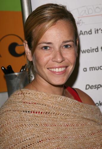 Had A Facelift, Lately?! Chelsea Handlers Frozen Face EXPOSED Before