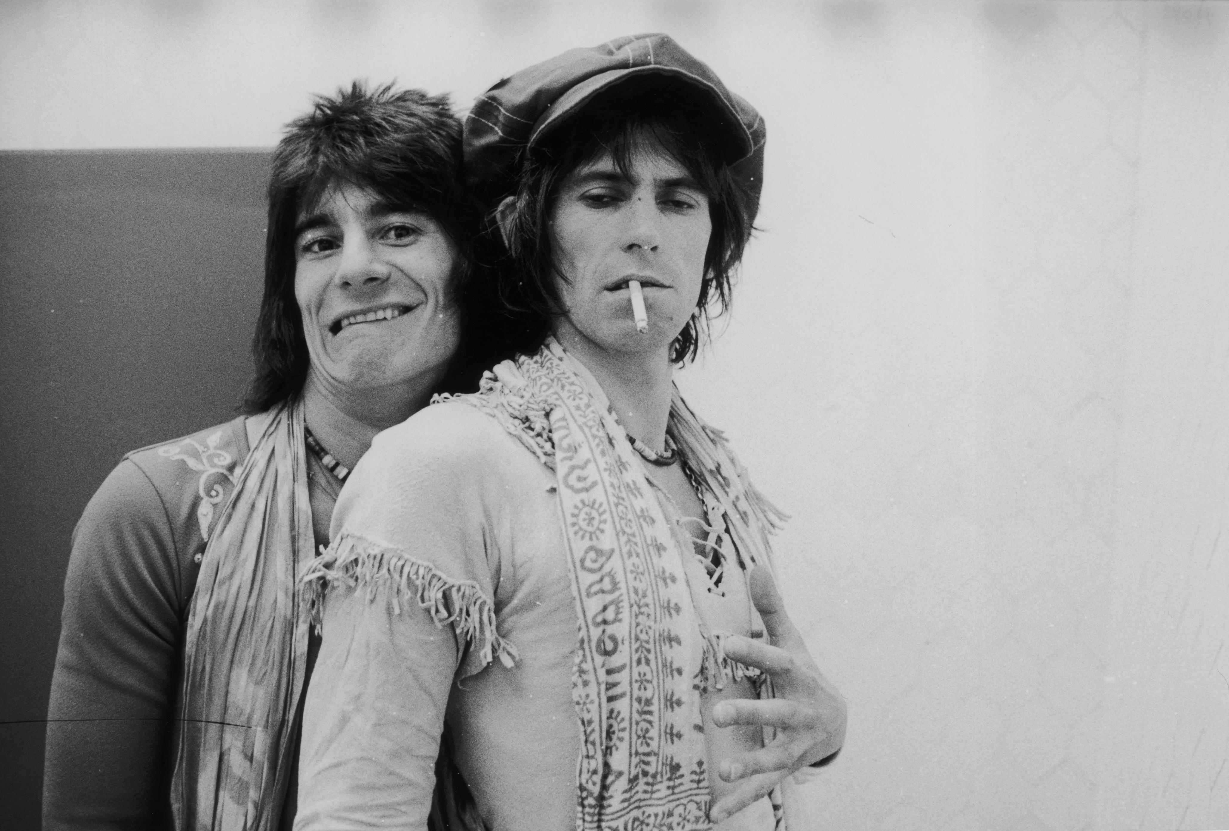 Ron Woods Keith Richards 30 Most Bizarre Things To Ever Happen On Stage & Tour In Music History