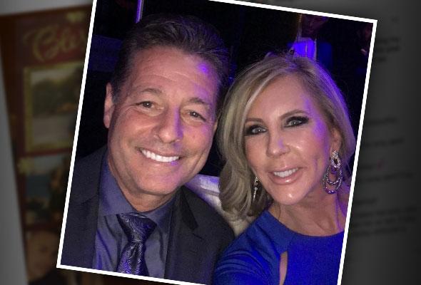 //vicki gunvalson boyfriend steve lodge family christmas card pp