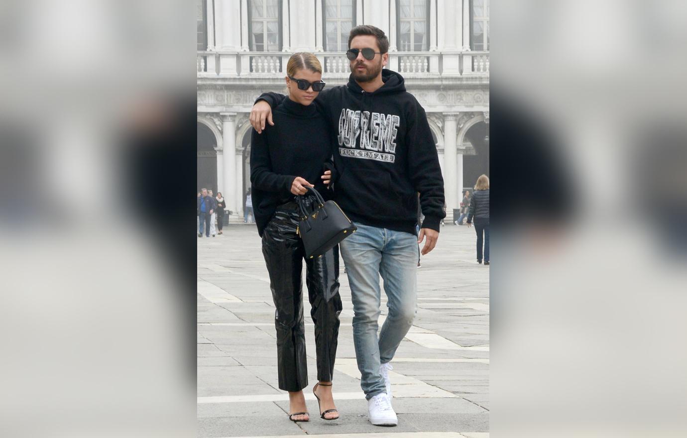 Scott Disick Sofia Richie Kissing Venice