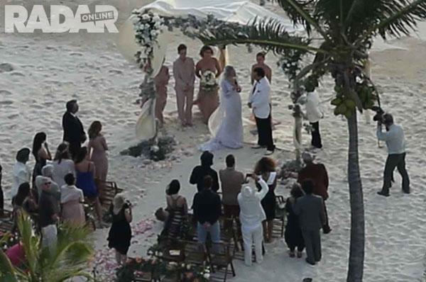 //johnny depp wedding photos