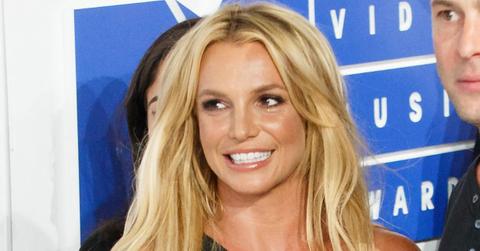 britney spears cash crisis style she cant afford