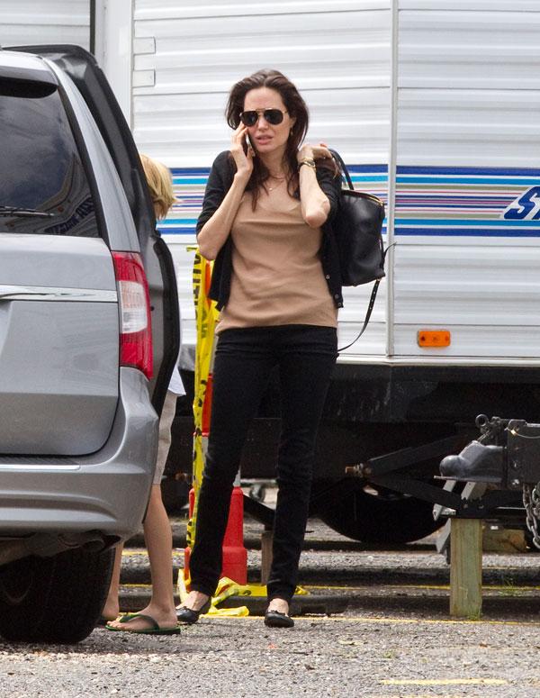 Angelina Jolie​ No Makeup Stressed On Set