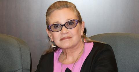 Carrie Fisher Heart Attack Sto Breathing Plane