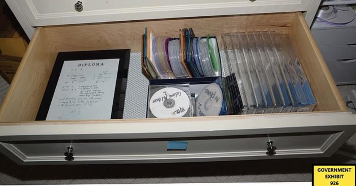 Photo of Jeffrey Epstein house raid