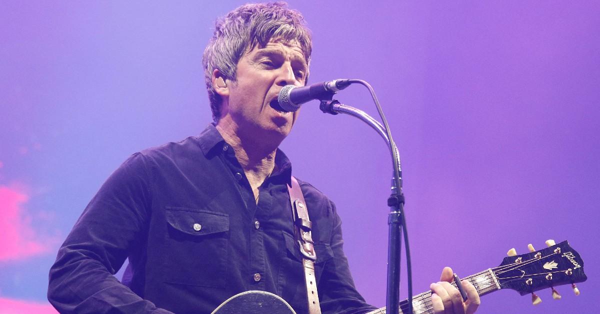 oasis brothers separate wings private tour jet noel