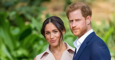 meghan markle accused two royals of discussing her sons skin color