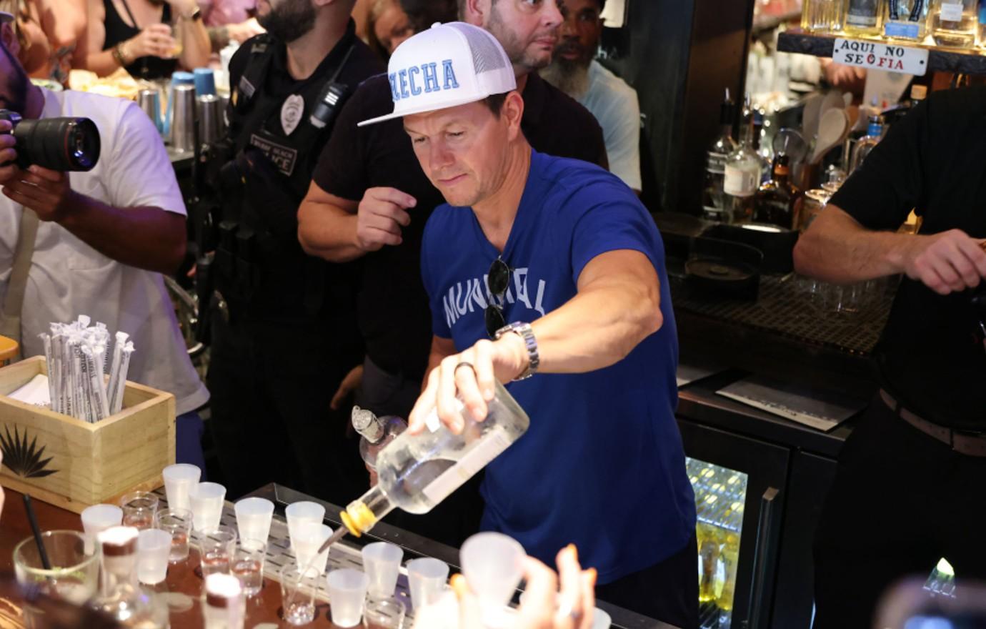 mark wahlberg bartending