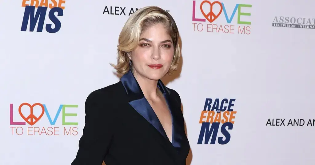 selma blair faces backlash for anti islam comment on instagram