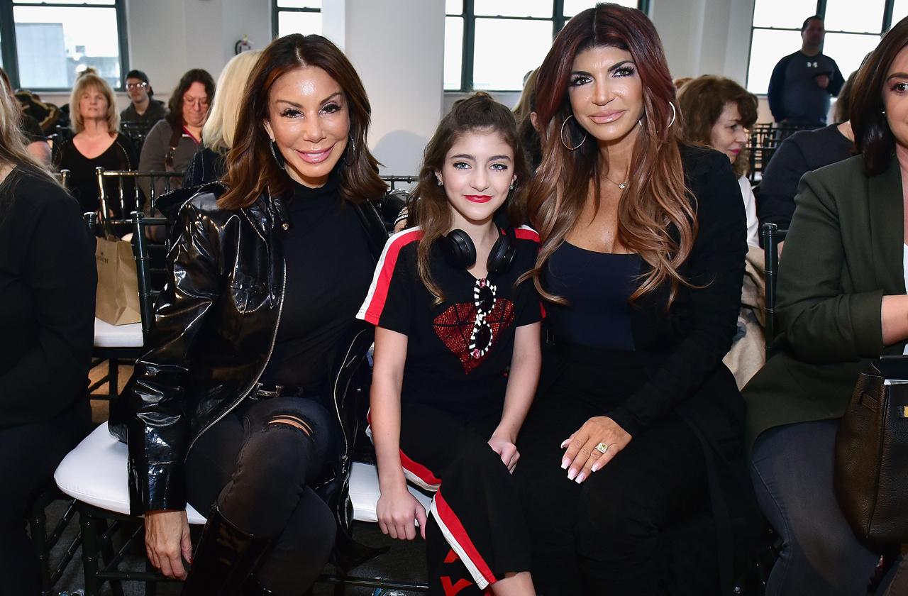 Teresa Giudice Parties Single NYFW Divorce Joe