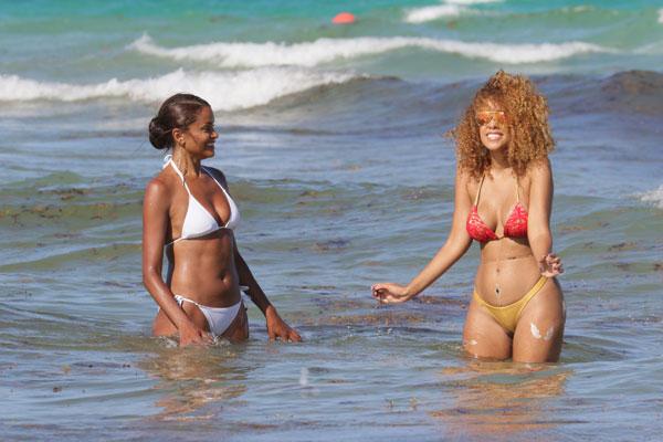 'Real Housewives Of Atlanta' star Claudia Jordan beach Miami