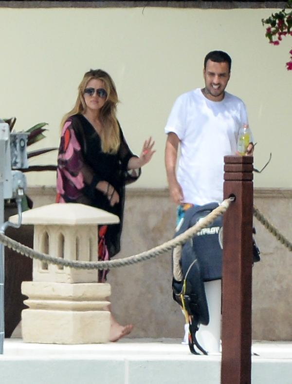 //khloe kardashian french montana dating miami vacation​