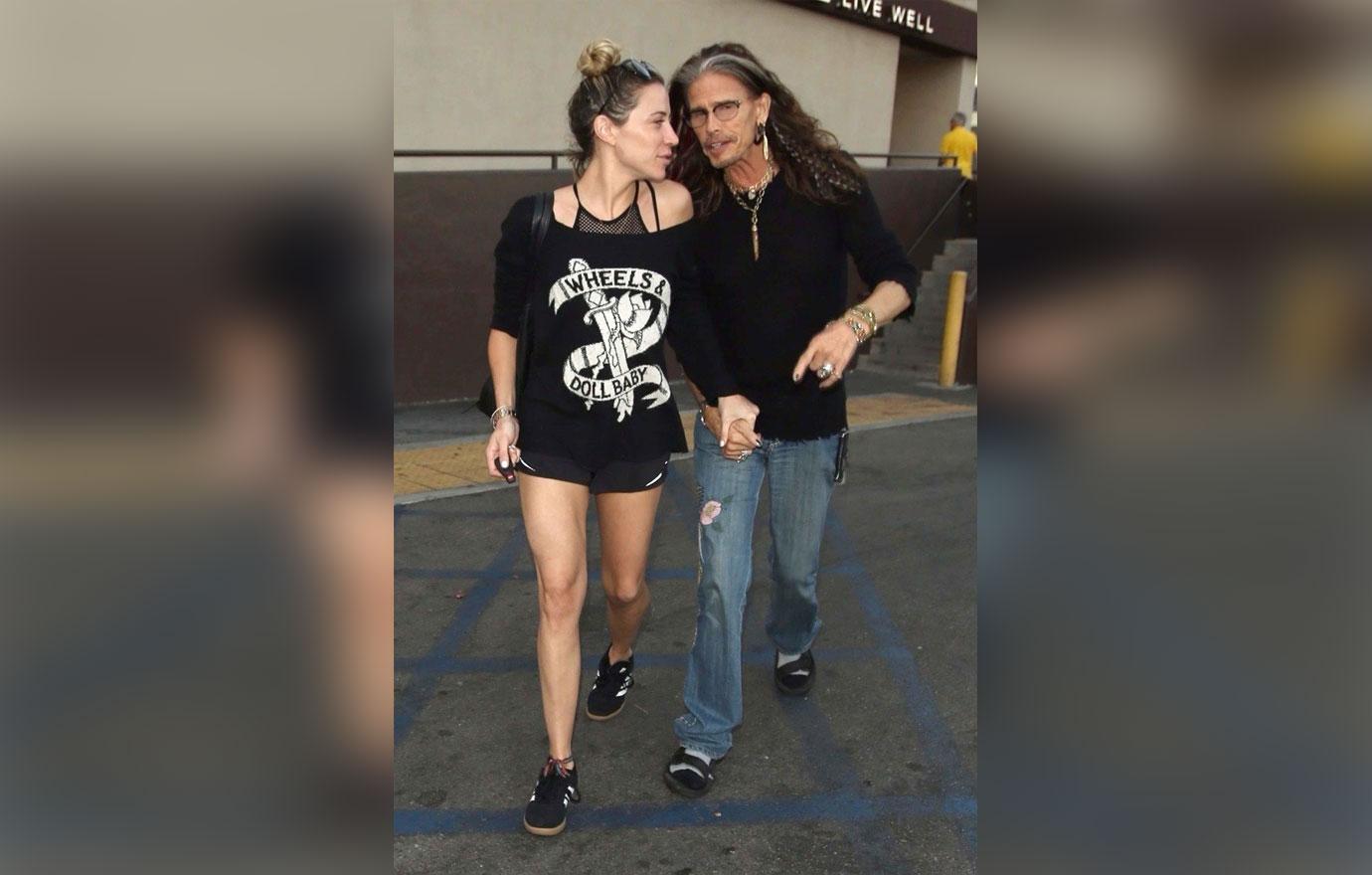 Steven Tyler Girlfriend Seizure