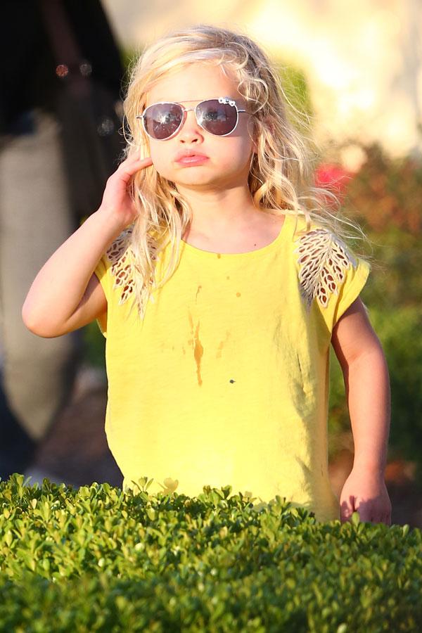 Jessica Simpsons Children Maxwell Johnson Ace Johnson Dinner