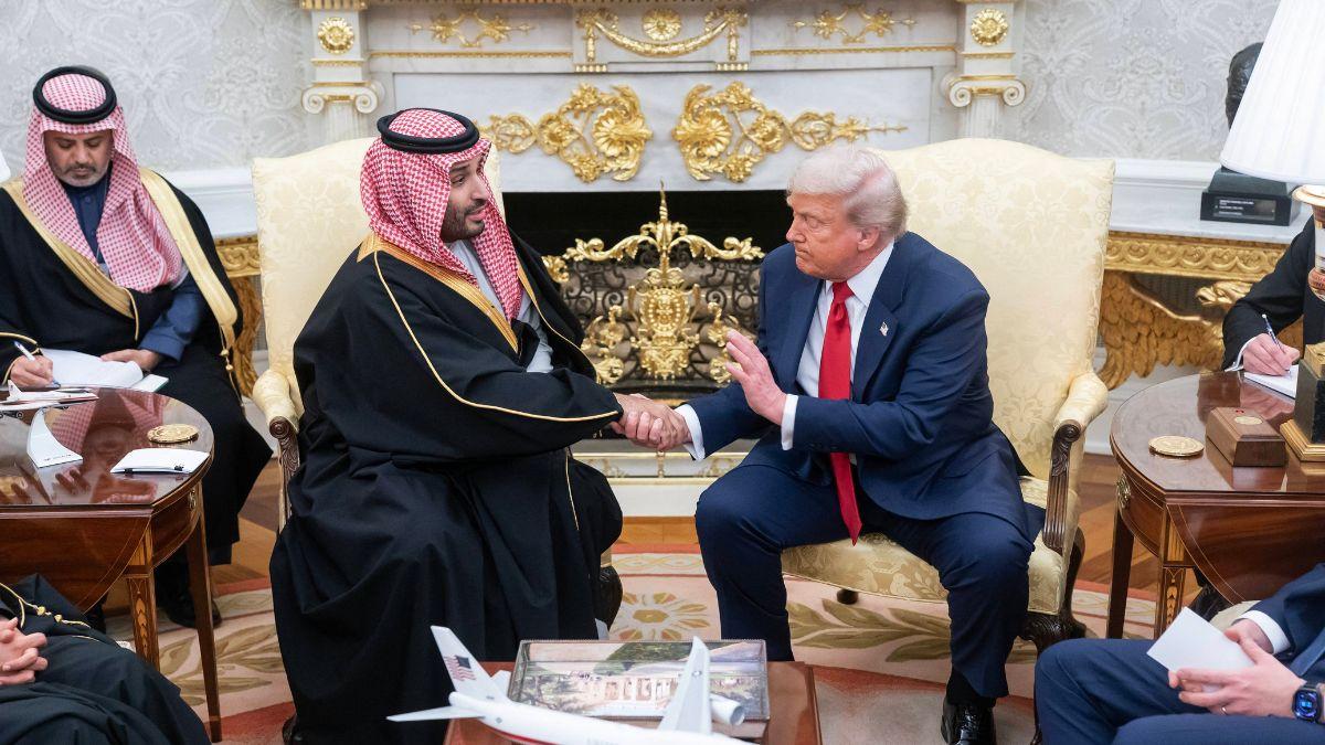 Photo of Donald Trump and Mohammed bin Salman