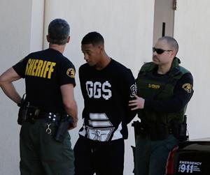 //lil za arrested cocaine possession pop star justin bieber home