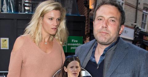 Ben Affleck Lindsay Shookus romantic London date video