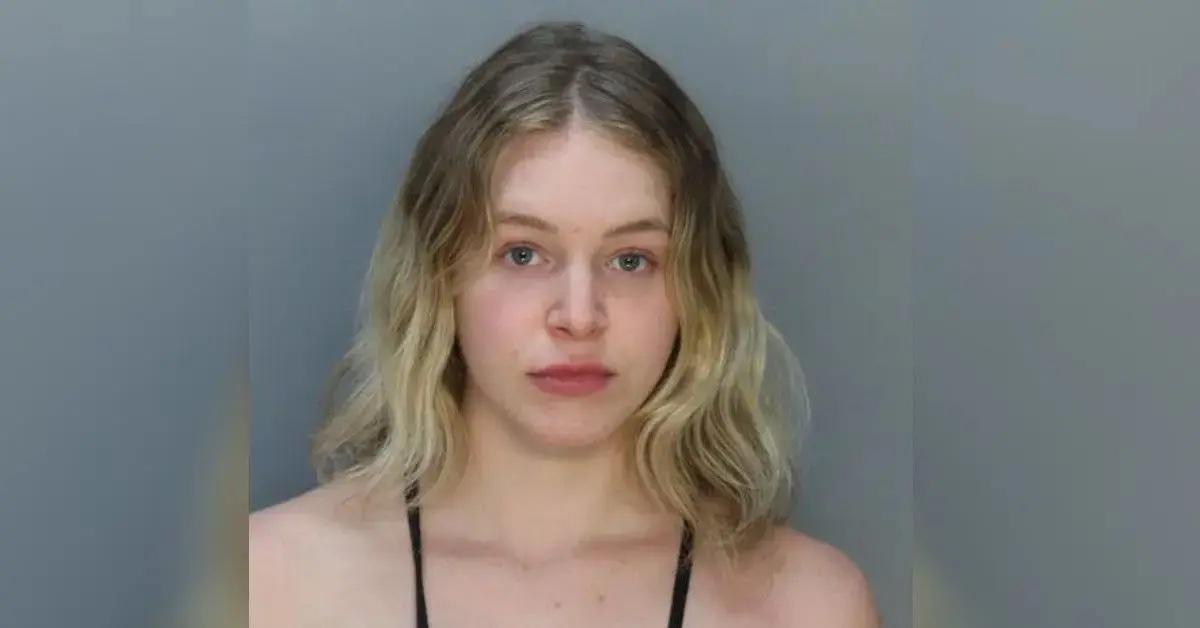 onlyfans model courtney clenney parents arrested evidence tampering