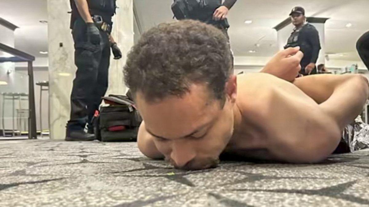 image of Feds said Allen's own shotgun blast struck a Secret Service agent.