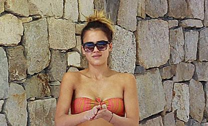 //ffn_alba_j_sx_rocstarff___