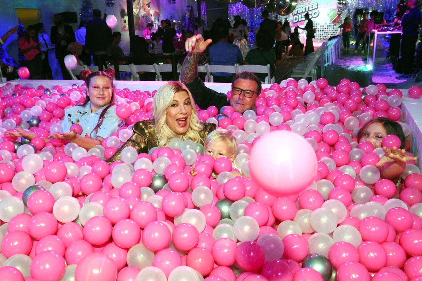 Drowning In Debt? Tori, Dean & Kids Sink In Pink Plastic Balls Amid Money Woes-