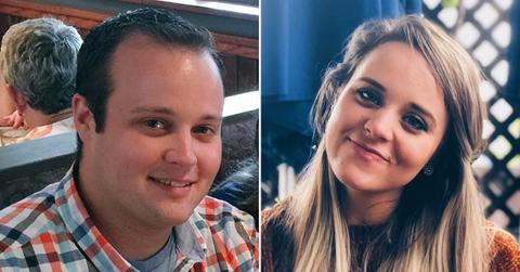 josh duggar jinger family fled arkansas child molestation scandal book porn arrest