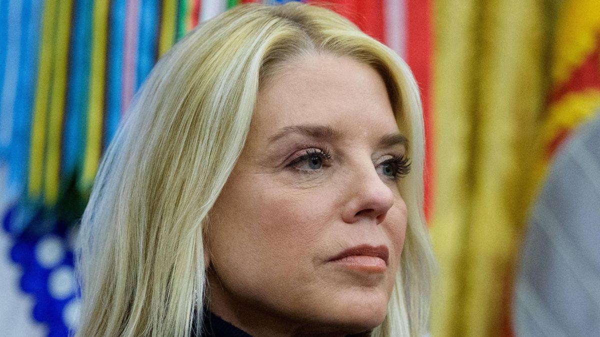 picture of Pam Bondi
