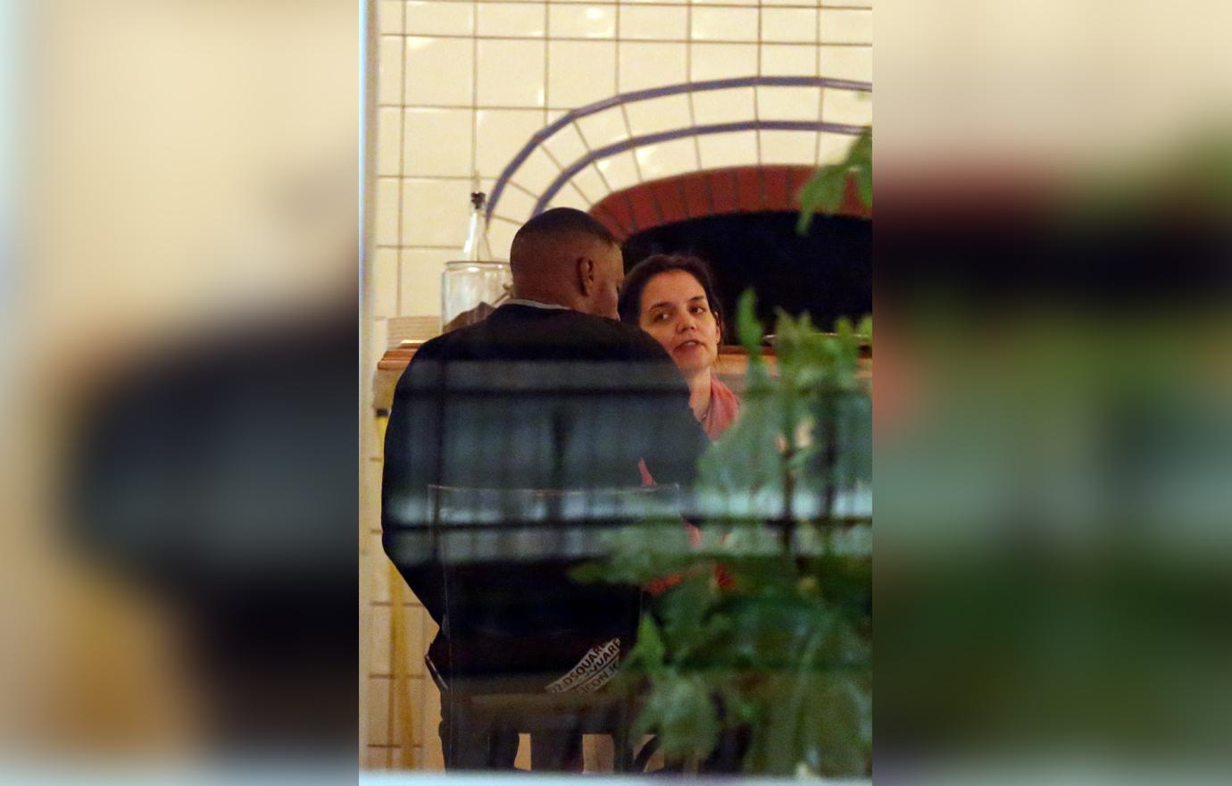 Katie Holmes Jamie Foxx Hold Hands New Orleans