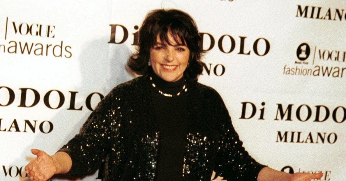 liza minnelli sent love after looking frail at  oscars