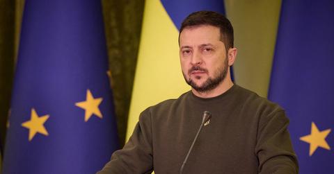 russian woman fined called volodymyr zelenskyy handsome