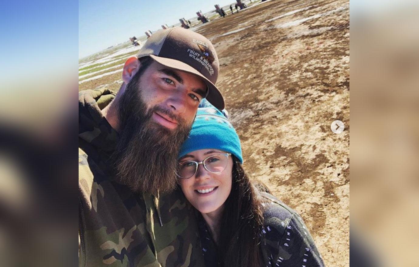 No Kids, No Problem! Jenelle & David Set Off For Vacation After Losing Custody