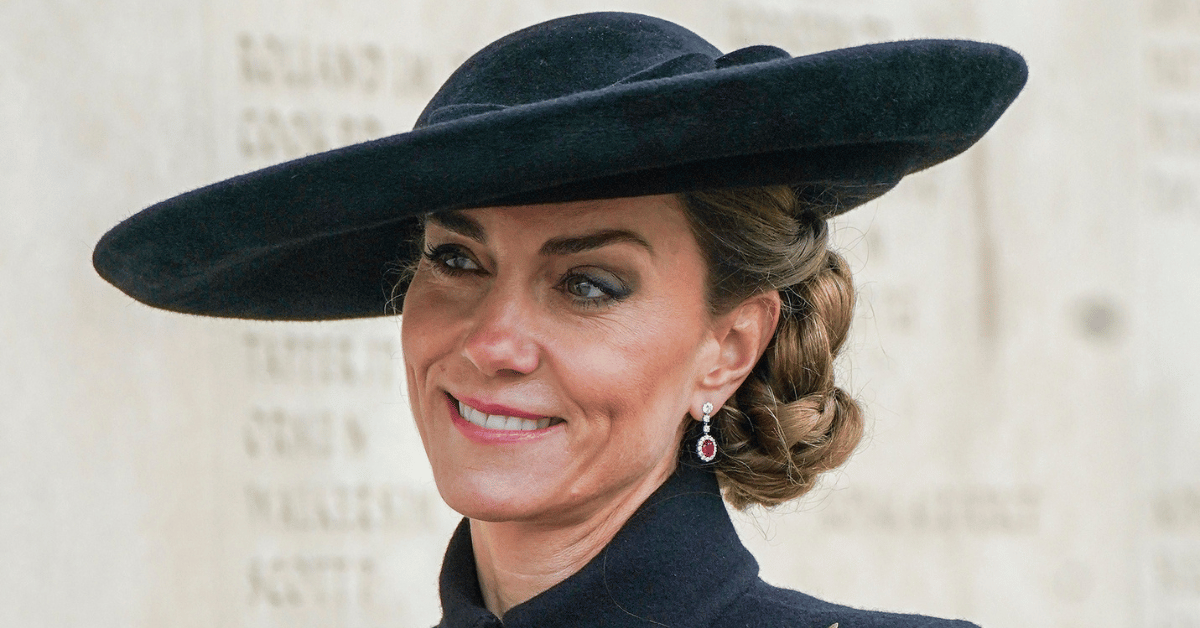 BBC Apologizes to Kate Middleton For 'Disrespectful' Remembrance Day Error