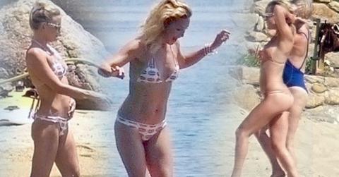 Kate Hudson Bikini