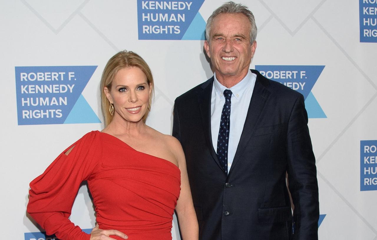 Cheryl Hines Confronted Husband RFK Jr. Over His Secret Trysts With ...