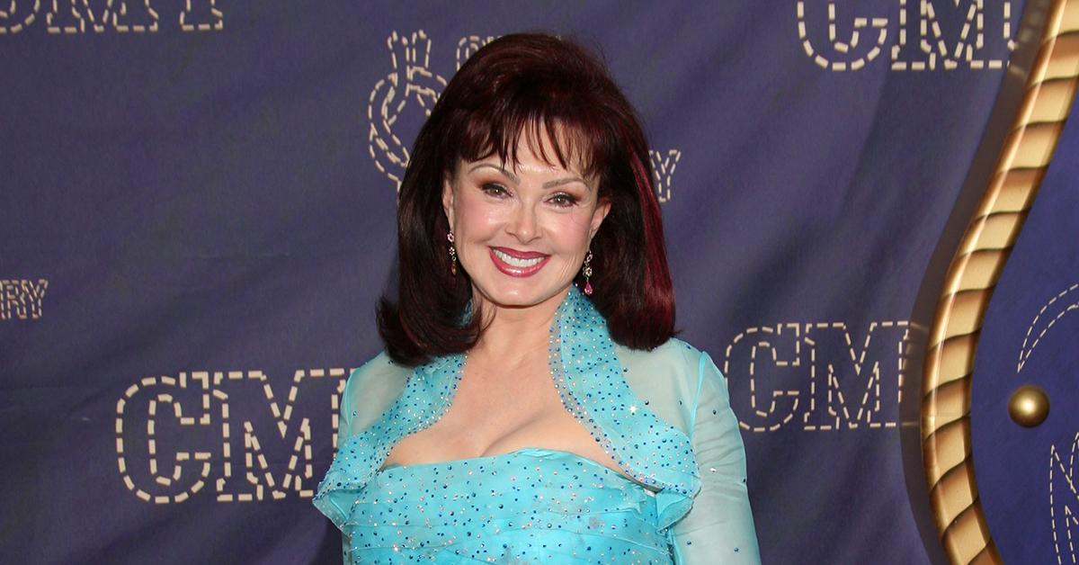 naomi judd autopsy released family not suicide investigation