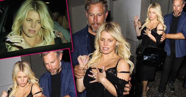 Jessica Simpson Hot Mess Photos