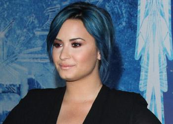 Demi Lovato Bans Drugs & Alcohol From Tour In Wake Of Philip Seymour Hoffman Death