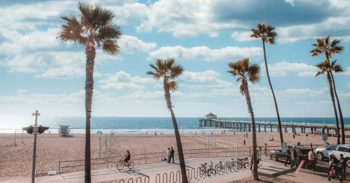 manhattan beach unsplash