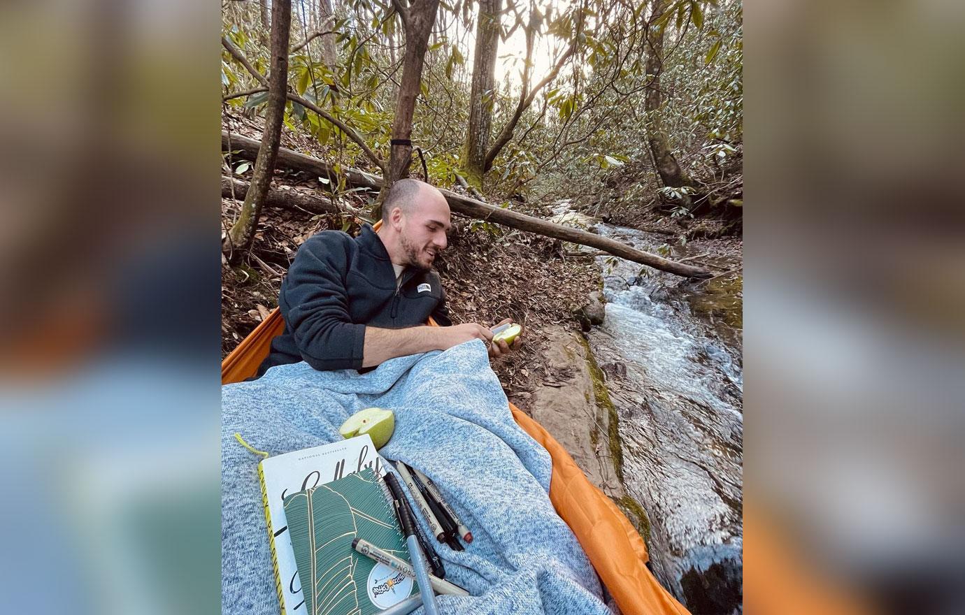 brian laundrie cops find fresh campsite carlton reserve search manhunt hike