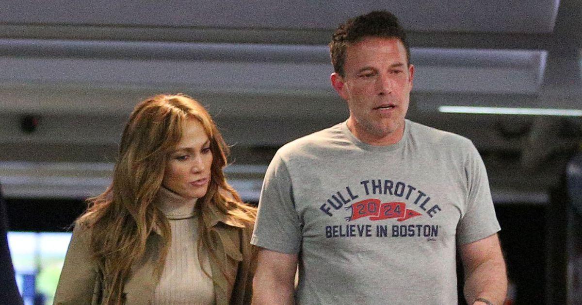 jennifer lopez ben affleck faked it months smooching public split