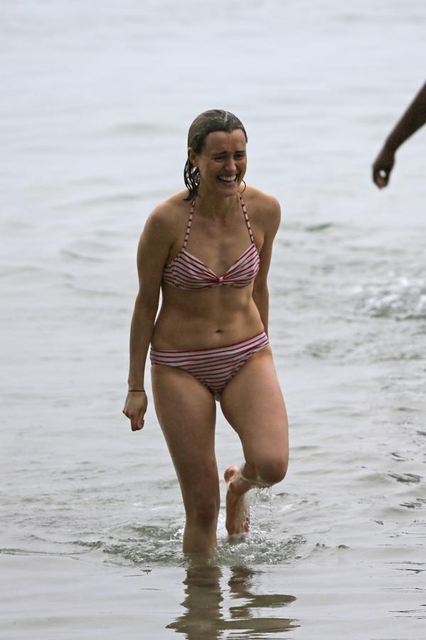 Taylor Schilling Bikini OITNB Orange New Black Uzo Aduba