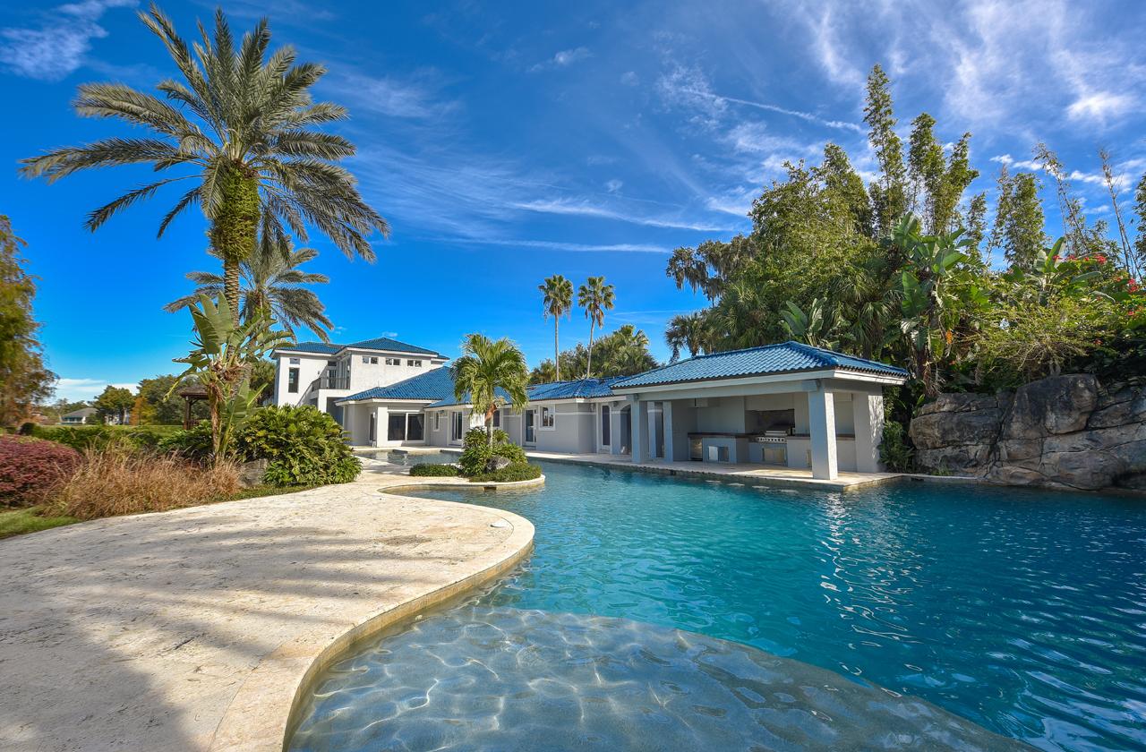 Shaquille O’Neal Selling Florida Compound For $22 Million