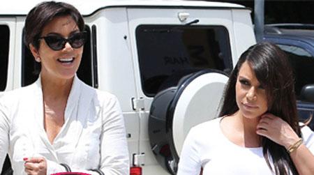 //kim moves in kris yeeses wide