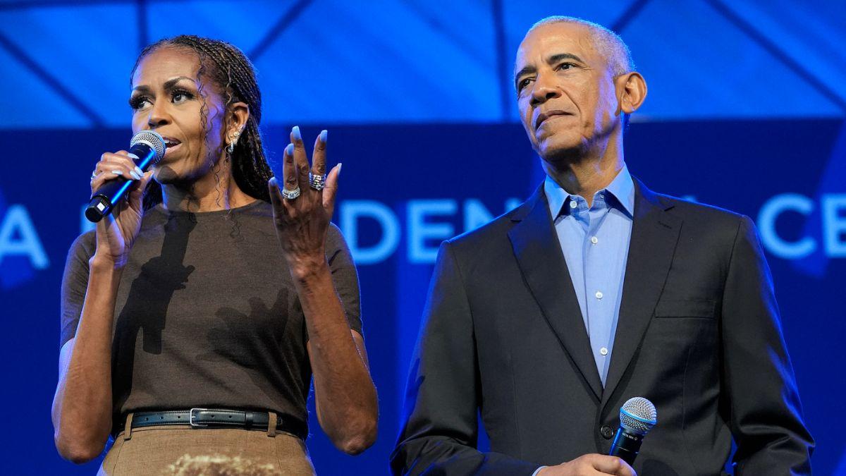 Photo of Barack Obama, Michelle Obama