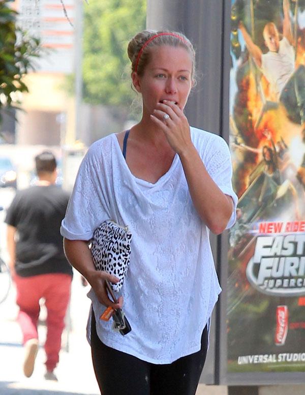 Kendra Wilkinson No Makeup Photos