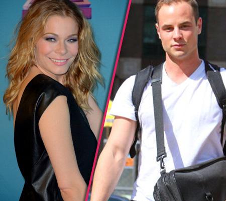 LeAnn Rimes Irritates Ex-Husband Dean Sheremet After Laughing At ...