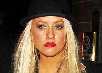 //christina aguilera reconcile dad splash