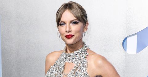 taylor swift no joe alwyn engagement ring mtv vma party photos