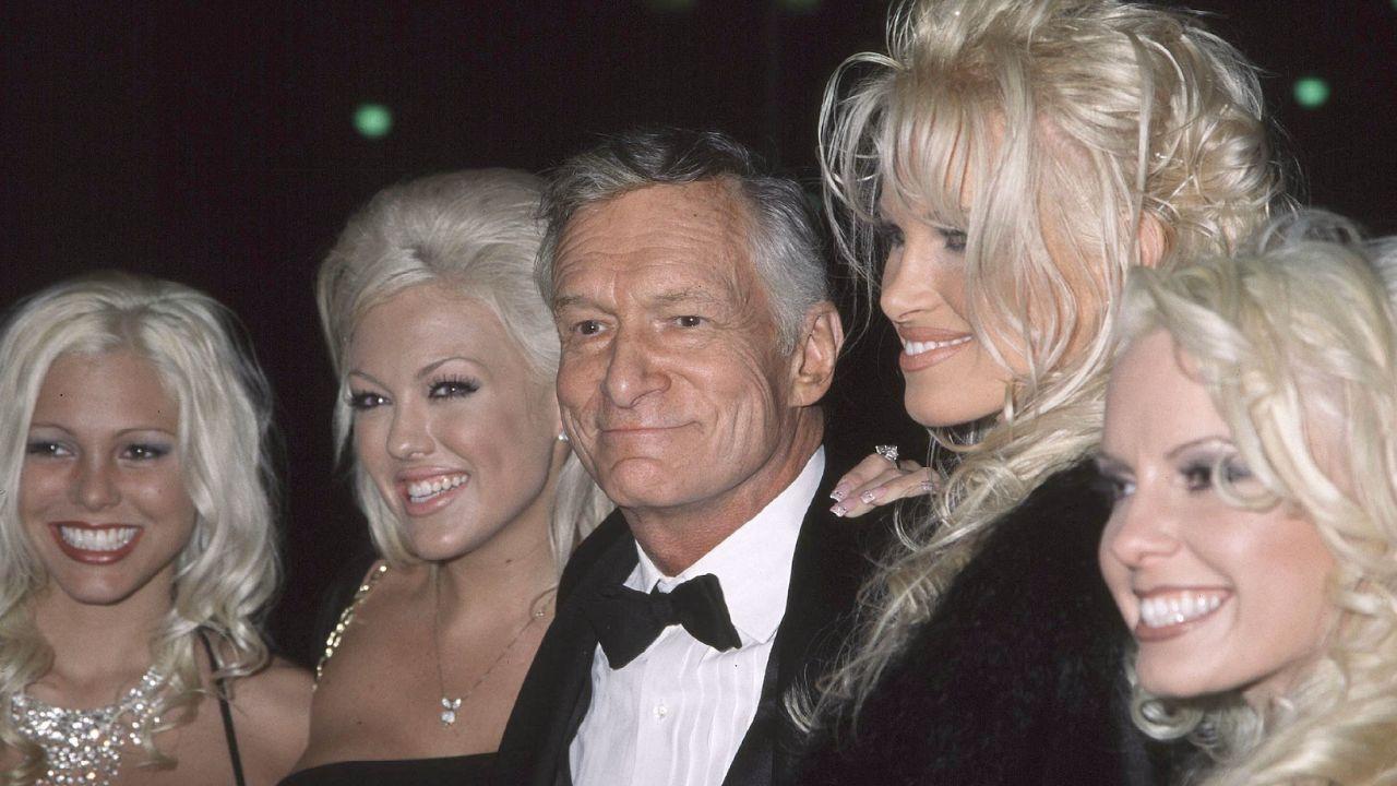 Hugh Hefner with playmates