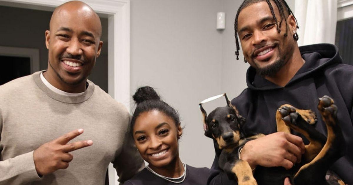 picture of simone Biles and Jonathan Owens